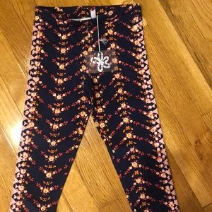 Matilda Jane Leggings NWT size 8